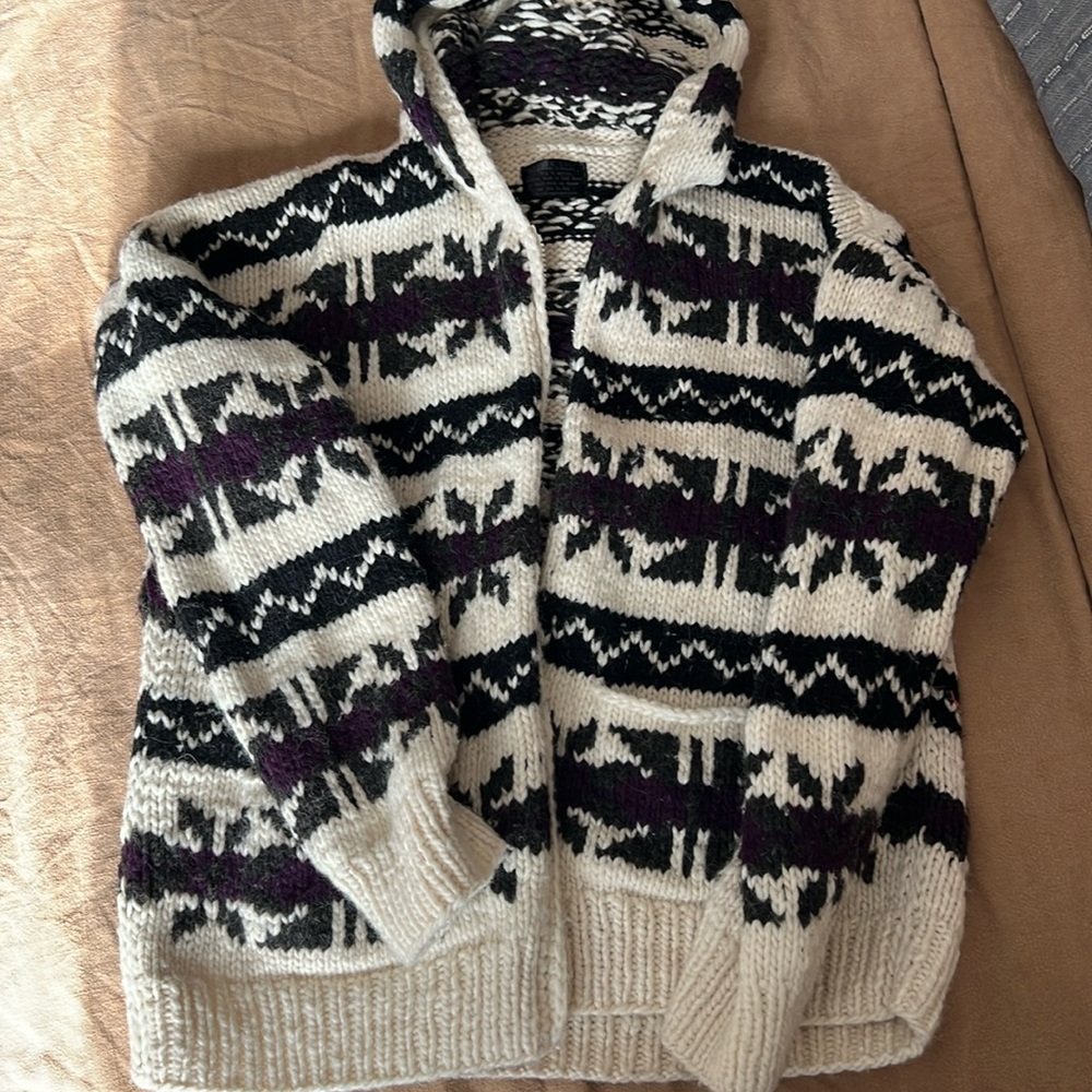 Native Knit Wool Cardigann